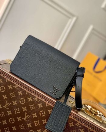 Replica LV Aerogram Fastline Wearable Wallet Men’s Bags M82085