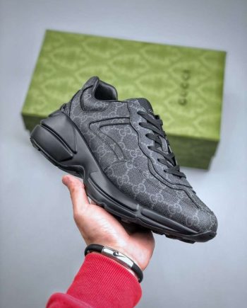 Replica   Gucci Leather Sneaker Black For Women and Men