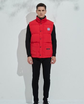 Replica CANADA GOOSE Freestyle down jacket DJ1021165